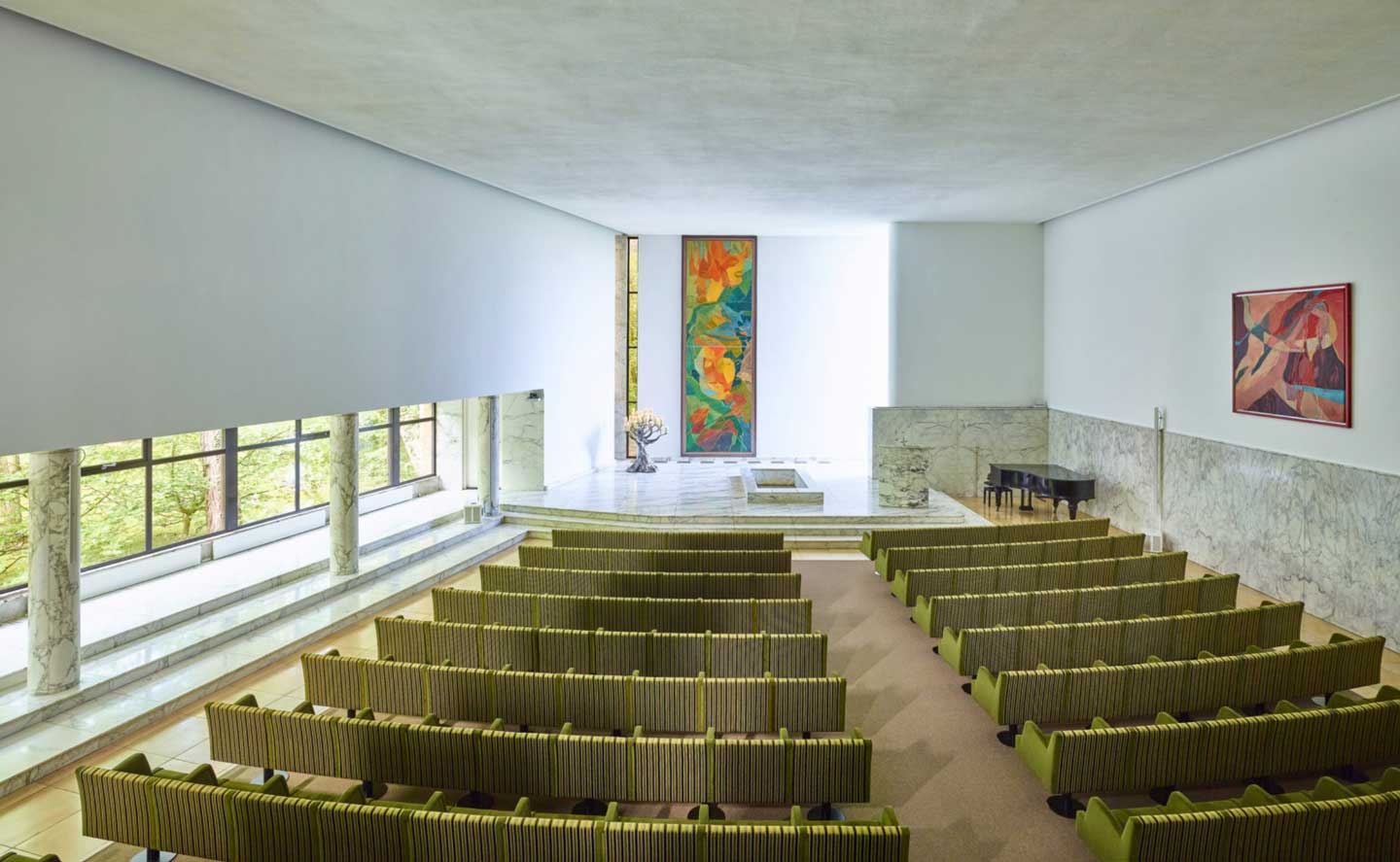 Grote aula Crematorium Westerveld